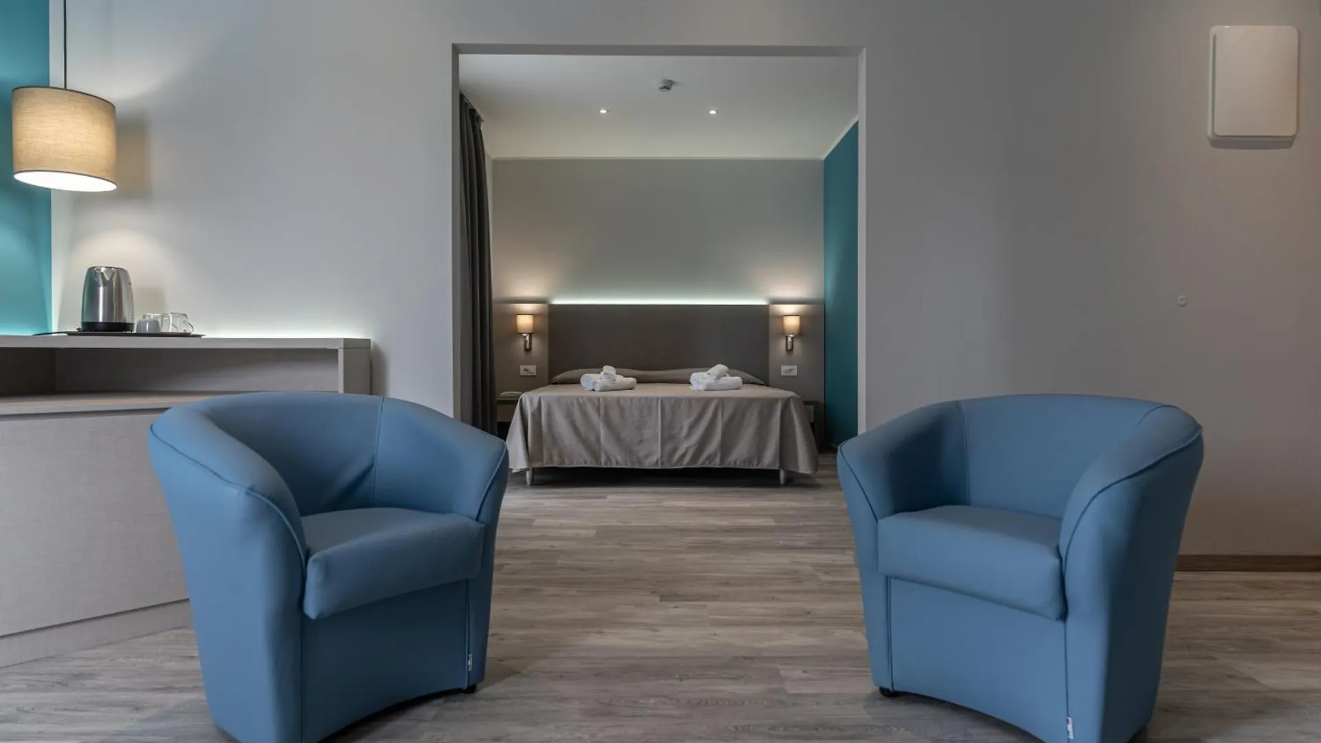 Hotel Cristina 里米尼